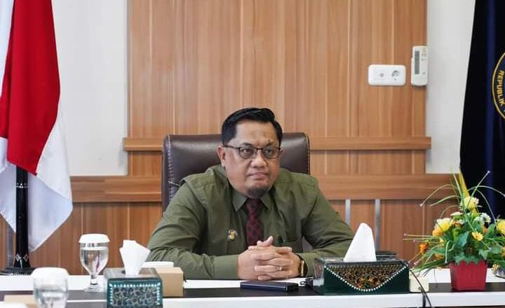 Direktur Poltekpar Lombok,745 Posisi Kerja Tersedia Di Career Expo 2024