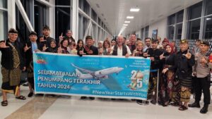 Bandara Lombok  Sambut Penumpang Perdana Yang Tiba Di Tahun 2025