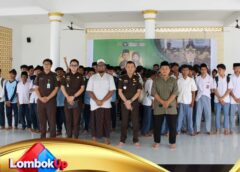 Awasi Jejak Digital! Jaksa Edukasi Santri Tangkal Cyberbullying dan Hoaks